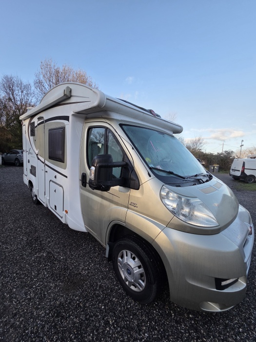 camping car BURSTNER BT5901 GMBH mod&egrave;le 2013